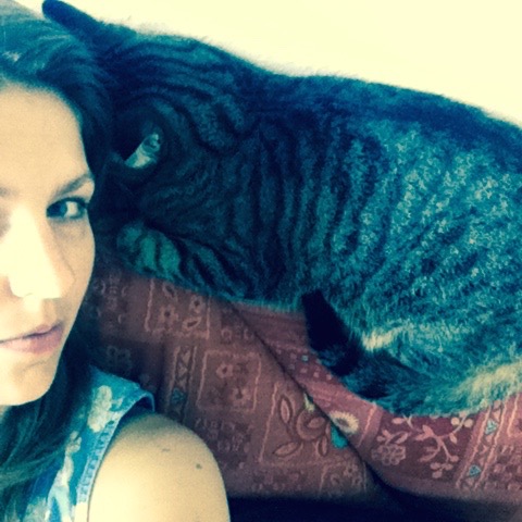 Cindy ist heute fotoscheu!